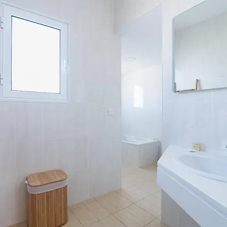 Holiday home Casa Do Largo Ribeira Grande