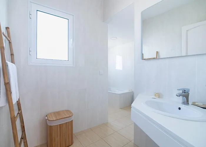 Holiday home Casa Do Largo Ribeira Grande